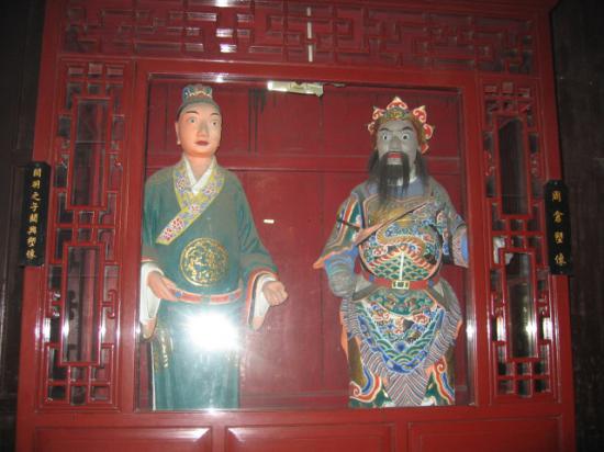 成都の武侯祠の武将像の画像をアップする_8388607