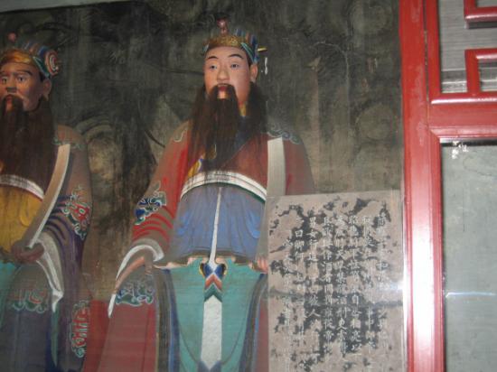 成都の武侯祠の武将像の画像をアップする_33554431