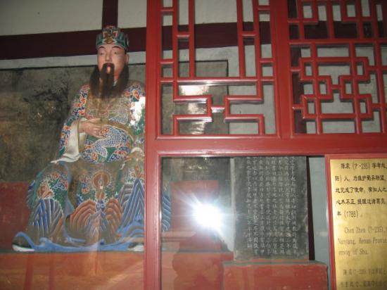 成都の武侯祠の武将像の画像をアップする_1073741823