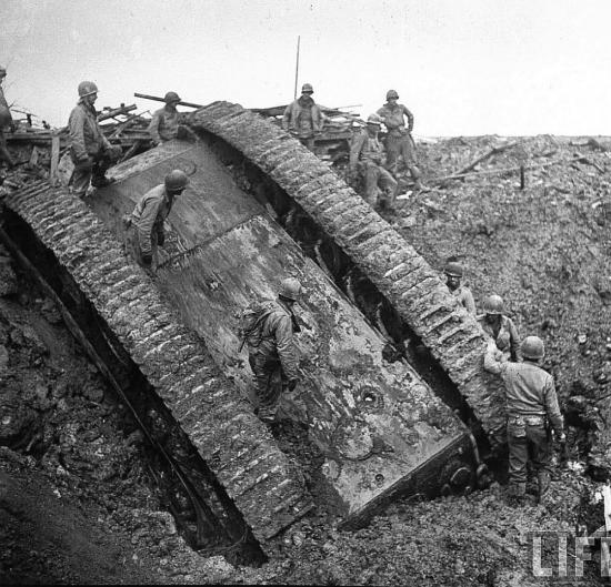軍事画像を貼っていく_5.5213970774325E+70