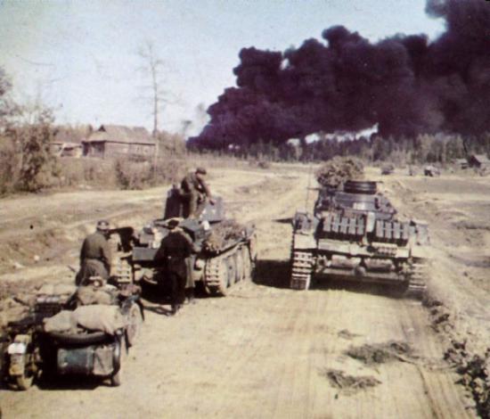 軍事画像を貼っていく_3.7942751801284E+81