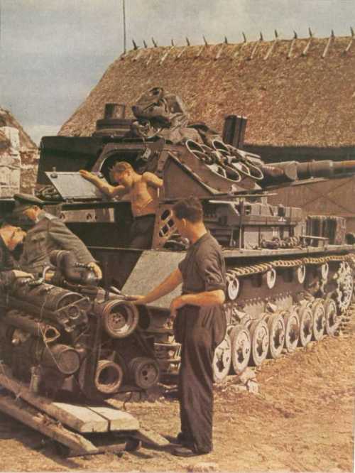 軍事画像を貼っていく_6.3657374260453E+88