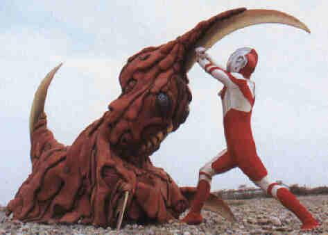 ウルトラマンAの超獣のデザインは今見ても不気味な奴が多い_262143
