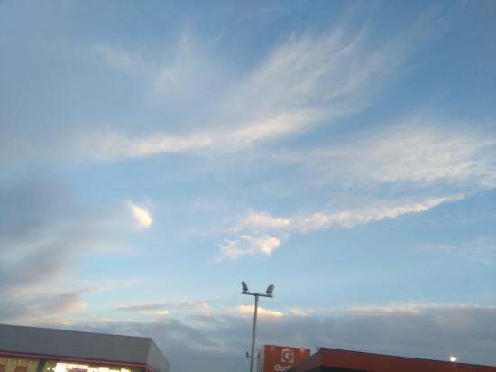この1年で撮った雲画像を投稿する_4.7223664828696E+21
