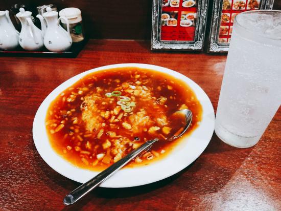 【朗報】ぼく、中華料理屋でビールをゴクリ_15