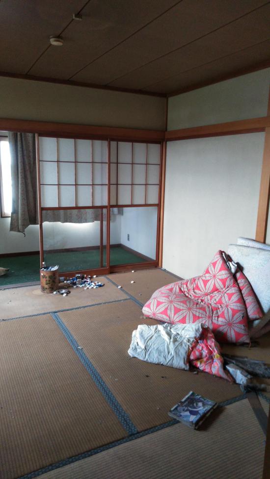 廃墟に行ってきた_137438953471