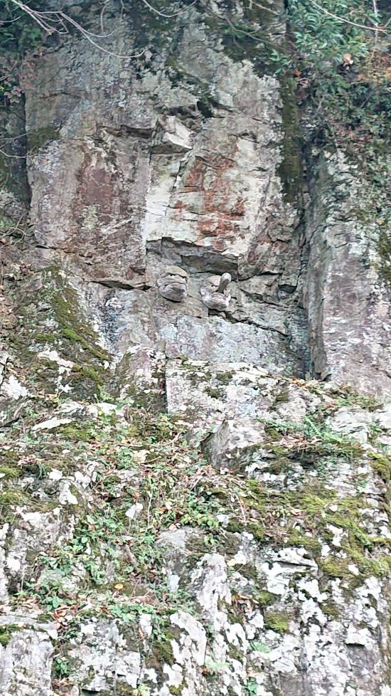 【画像】旅行行けなくて淋しいから適当にスマホに残ってる旅先の画像上げてく_274877906943